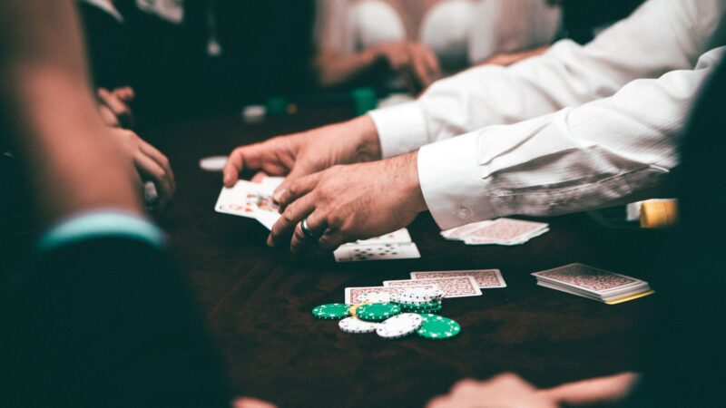 Why Free Poker Games Is A Must For Newbies